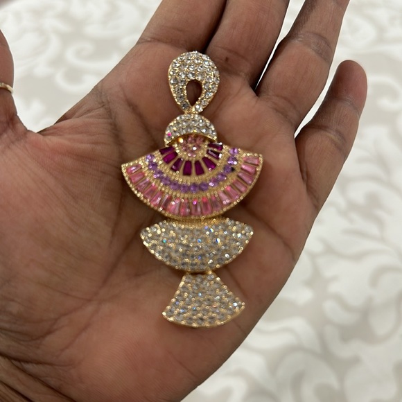 Fashionable tassel earrings - Picture 7 of 8